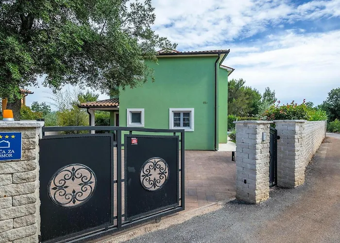 Branka Holiday home *